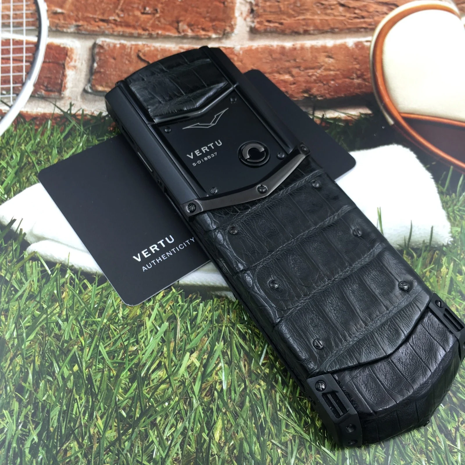 Vertu Signature S All Black Crocodile Business Luxury Mobile Phone - Image 2